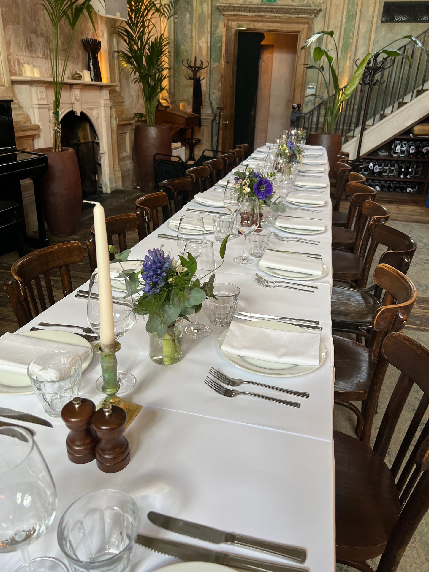 Dinner and Wedding Tables